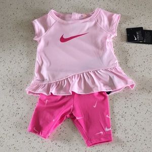 Nike Infant Dri-Fit Pink Set
